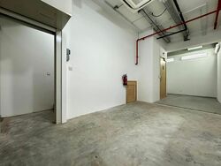 The Midtown (D19), Shop House #523101721